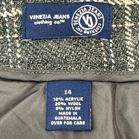 Wool Blend Plaid Lined Venezia Skirt in Charcoal Cream Light Blue Side Closure - Picture 5 of 6